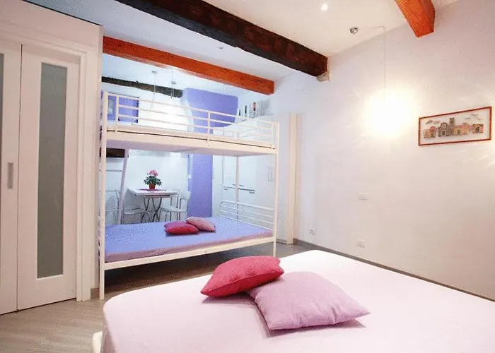 이 코랄리 룸&아파트먼트 B&B 4*